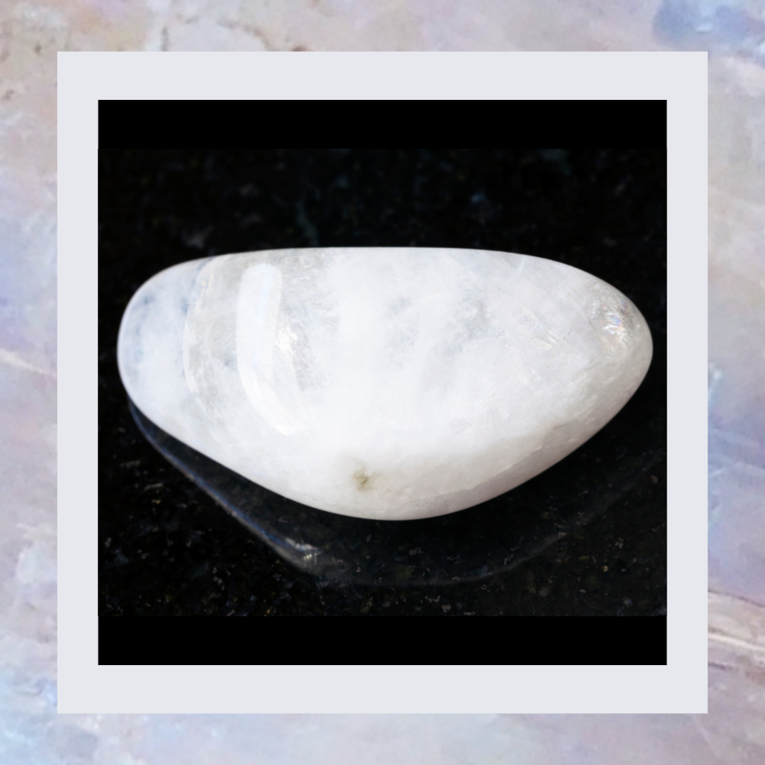 Moonstone: Meaning, Healing Properties and more – Rafaelle