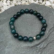 Load image into Gallery viewer, Moss agate stretch bracelet
