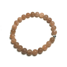 Load image into Gallery viewer, Sunstone beaded bracelet
