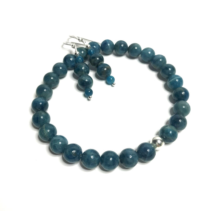 Apatite beaded bracelet with a pair of matching drop earrings