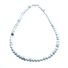 Load image into Gallery viewer, Howlite crystal choker
