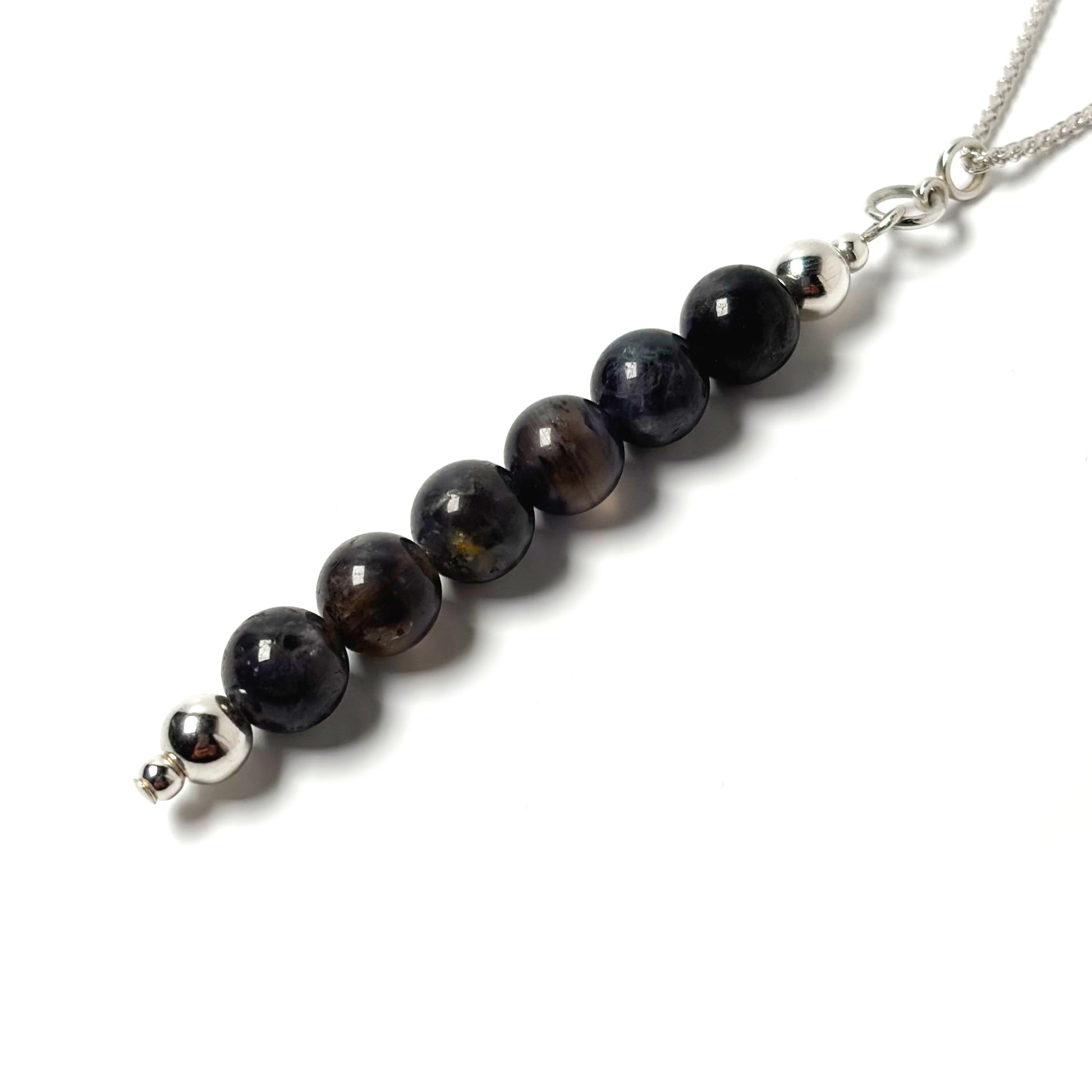 Iolite pendant