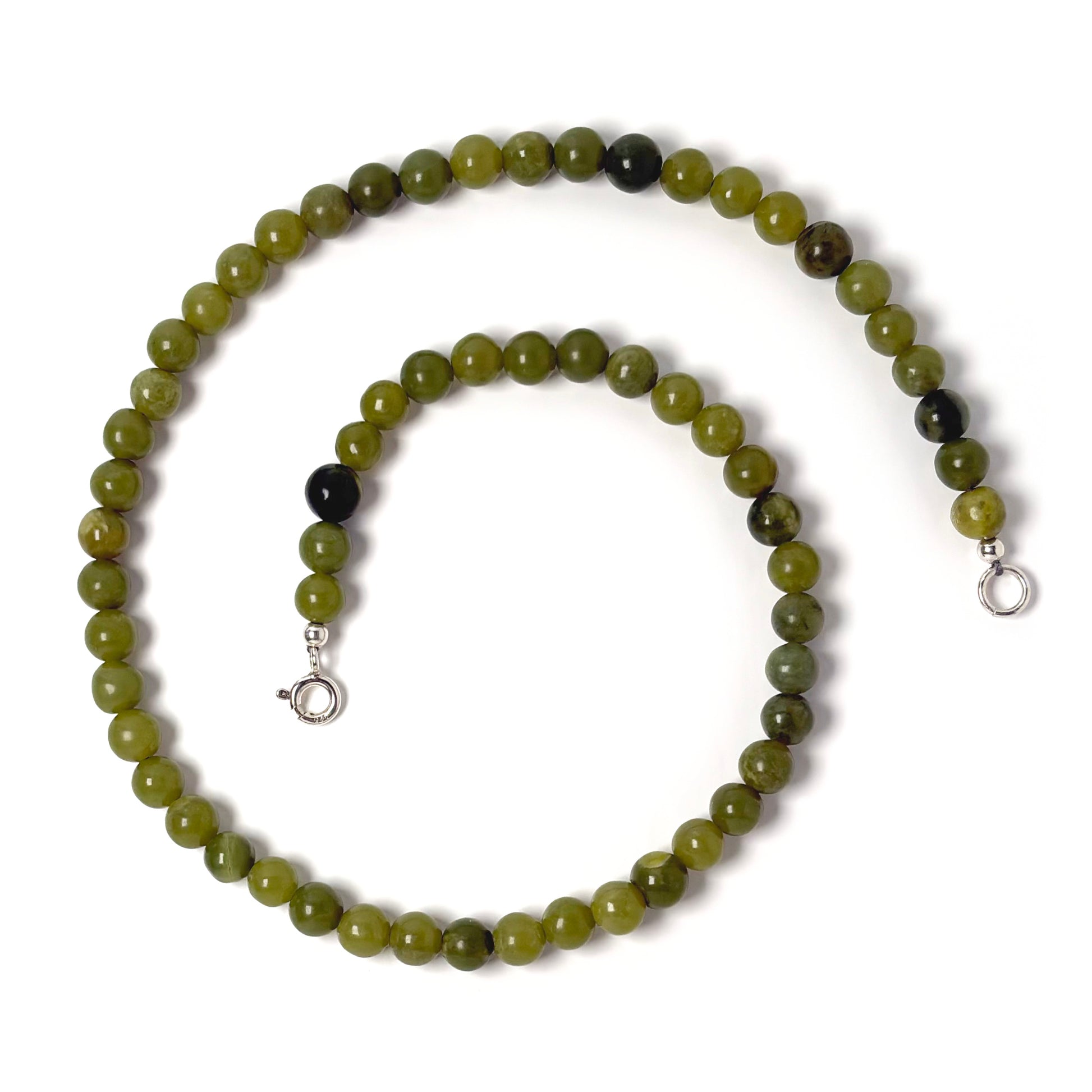 Nephrite Jade choker necklace